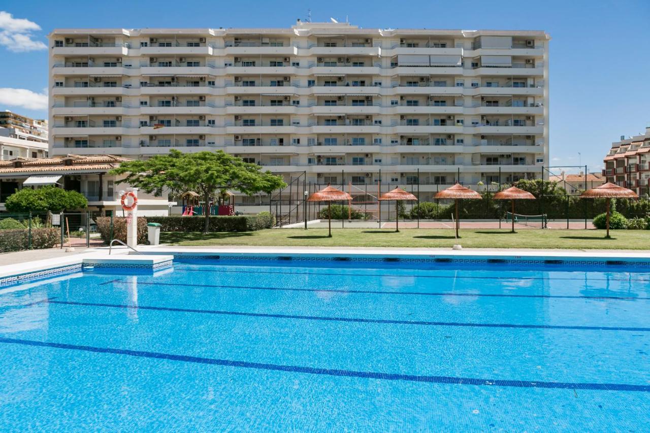 טורמולינוס Malagadevacaciones - La Carihuela Palace מראה חיצוני תמונה