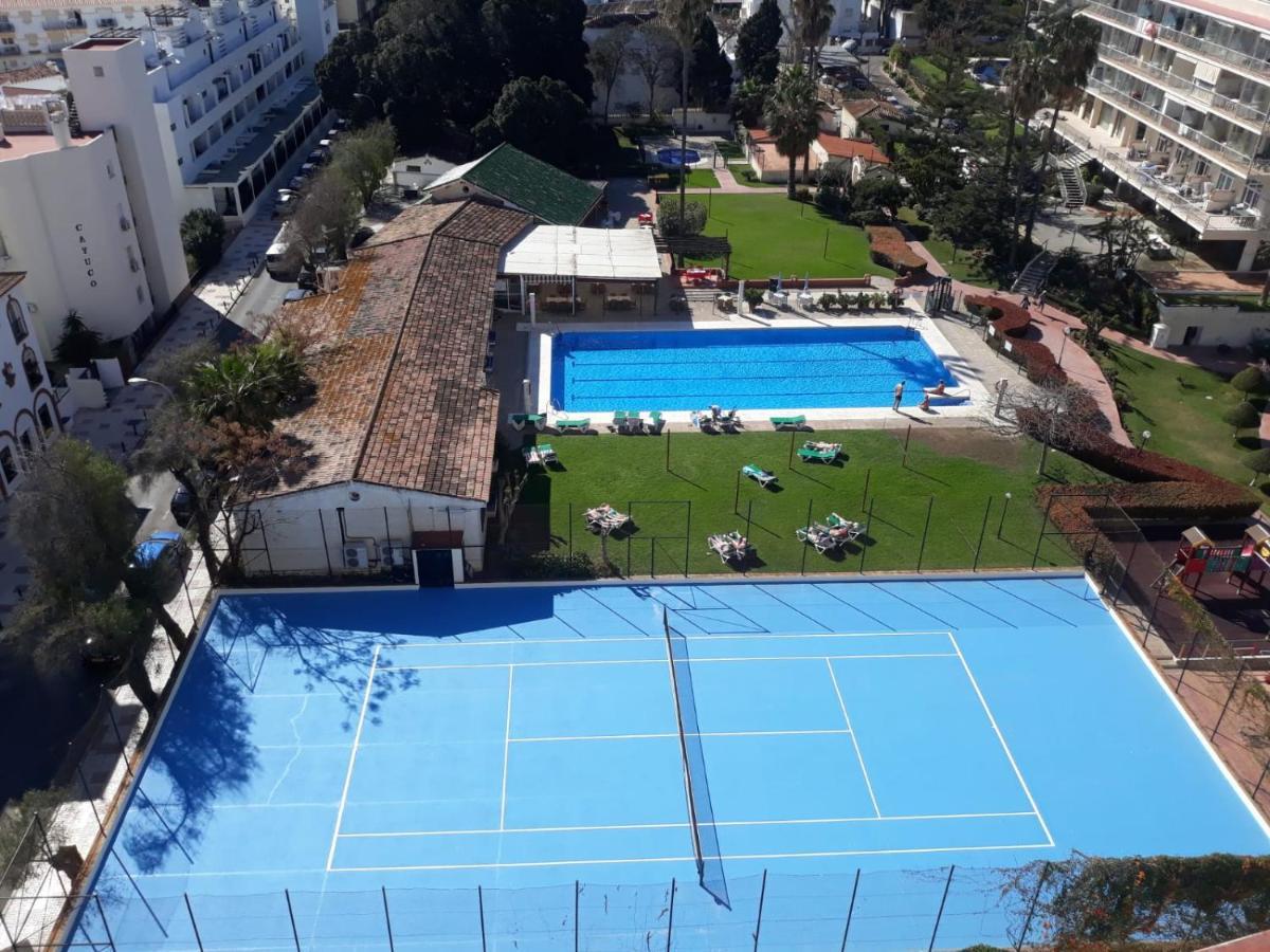 טורמולינוס Malagadevacaciones - La Carihuela Palace מראה חיצוני תמונה